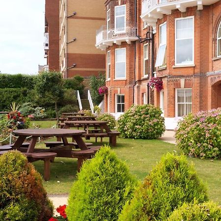 Hotel Victoria Lowestoft Exterior foto